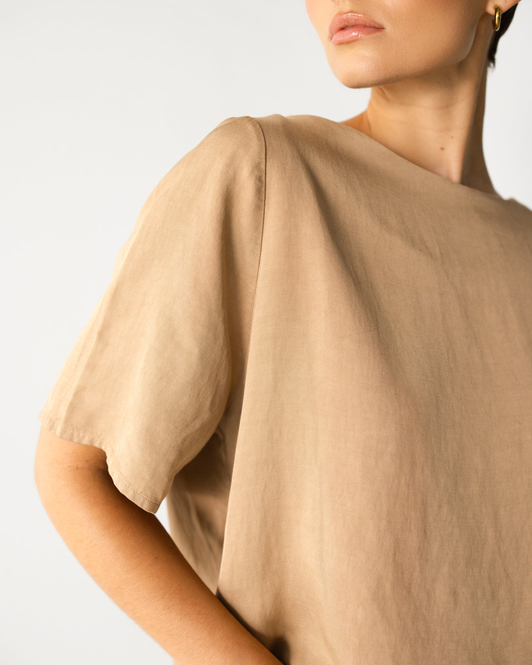 Esther Boxy Tee | Beige
